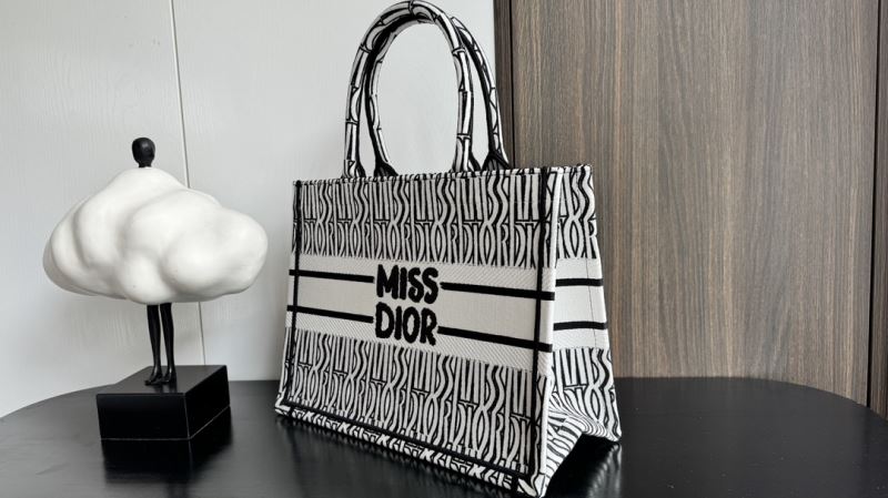 Christian Dior Shopping Bags